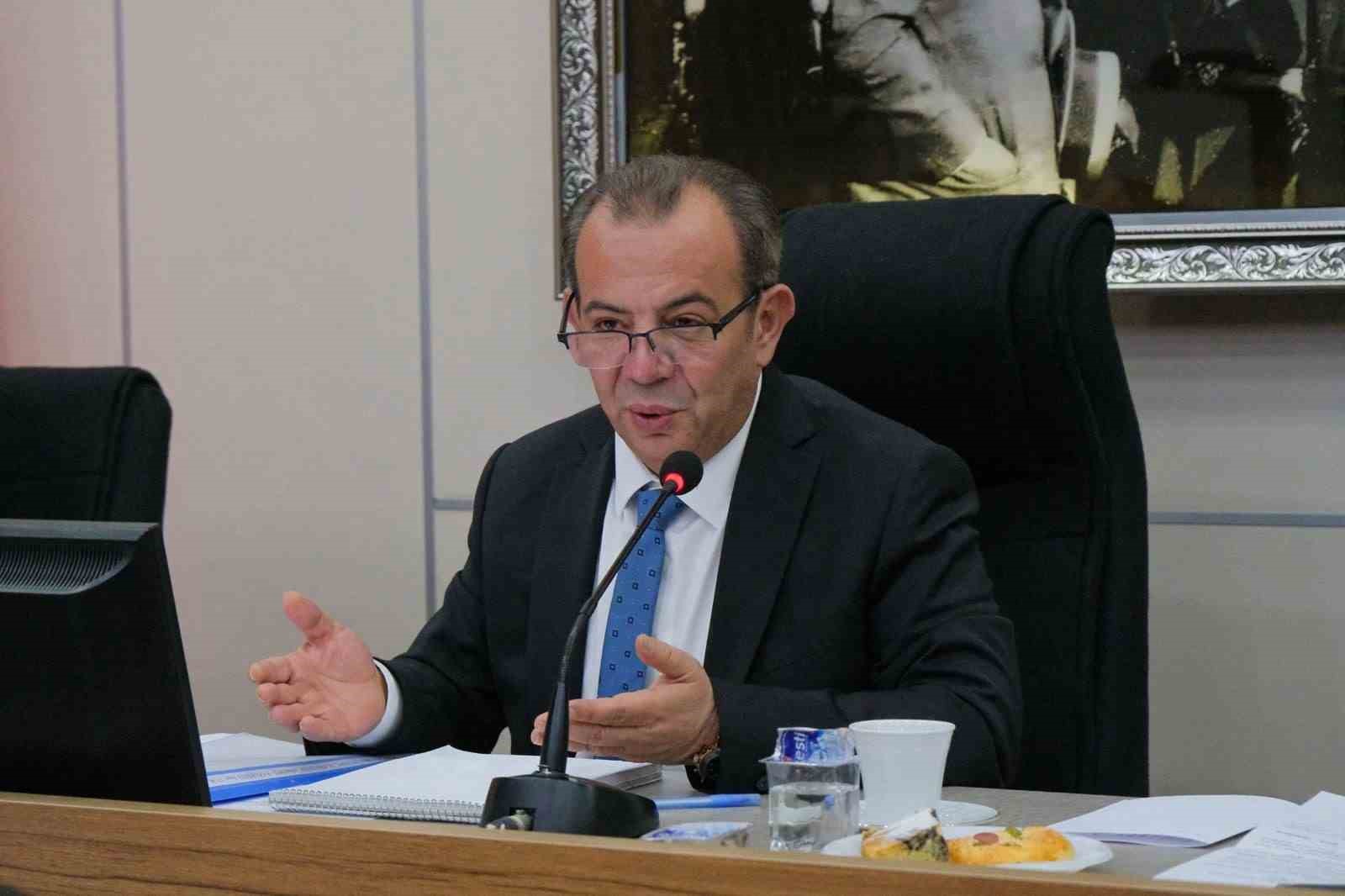 Tanju Özcan’a mahkemeden adli kontrol ve yurt dışı çıkış yasağı