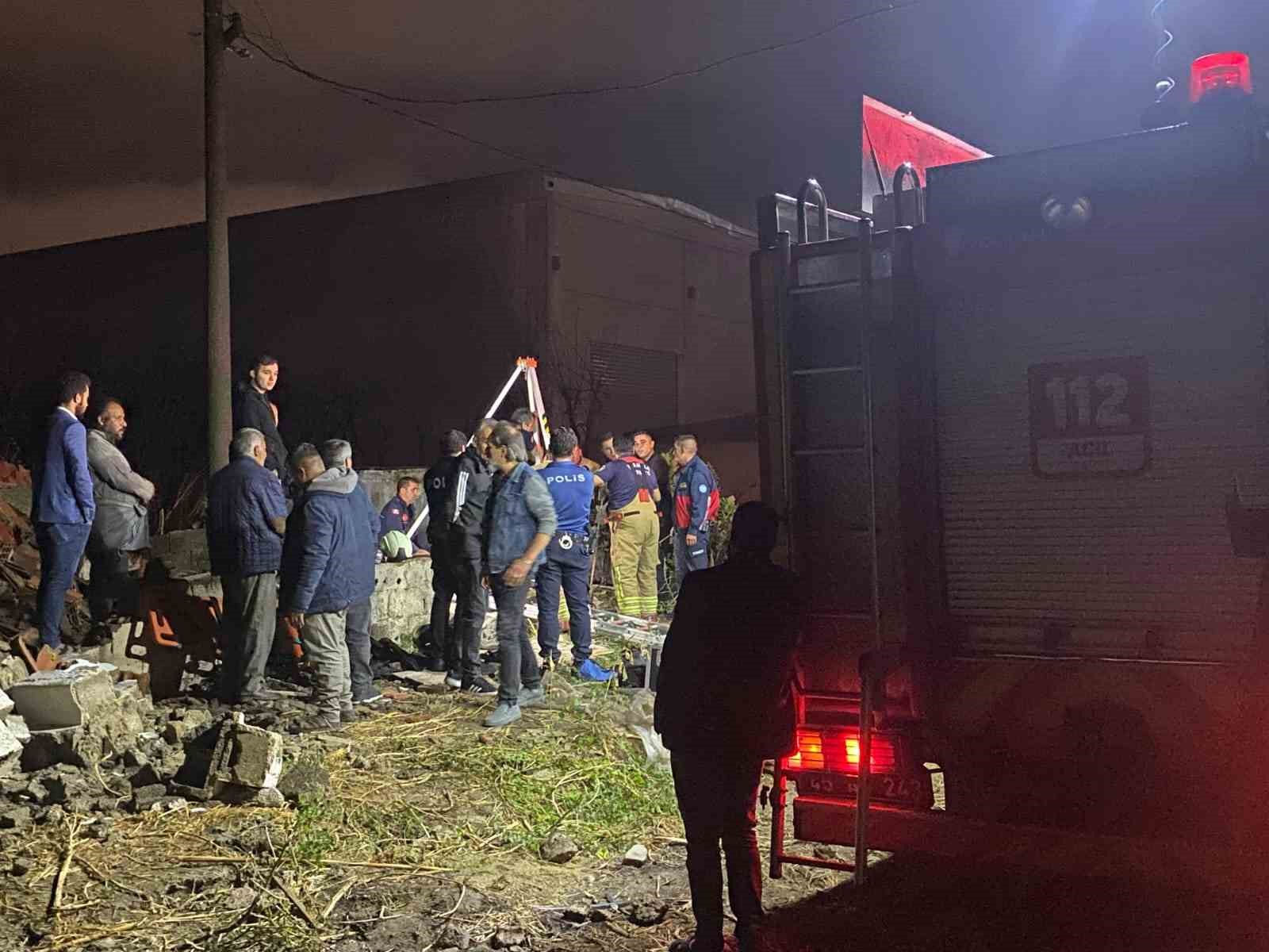 Manisa’da kuyuya düşen genç hayatını kaybetti