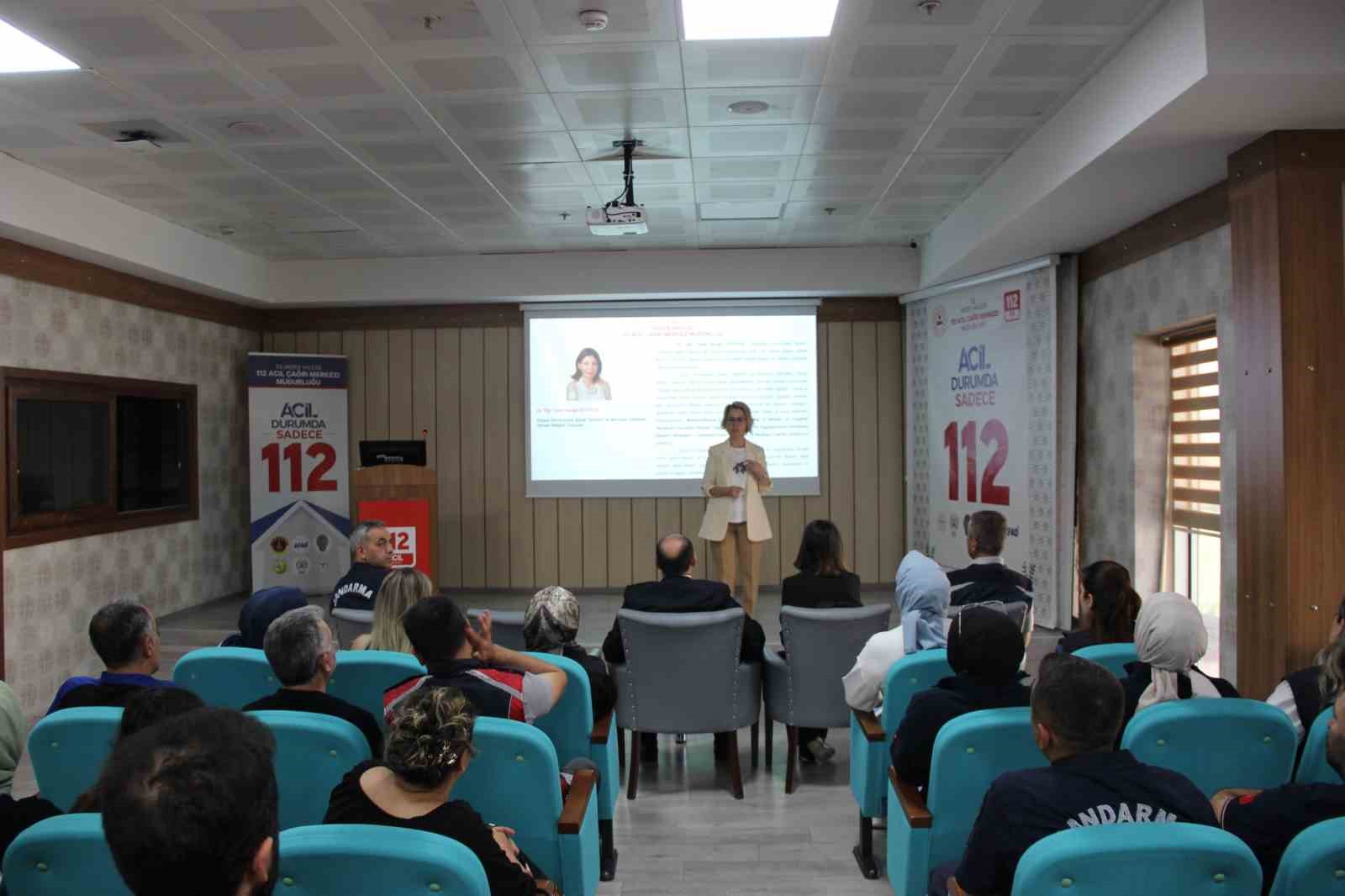 Etkili iletişim 112 Acil Çağrı Merkezi personeline anlatıldı