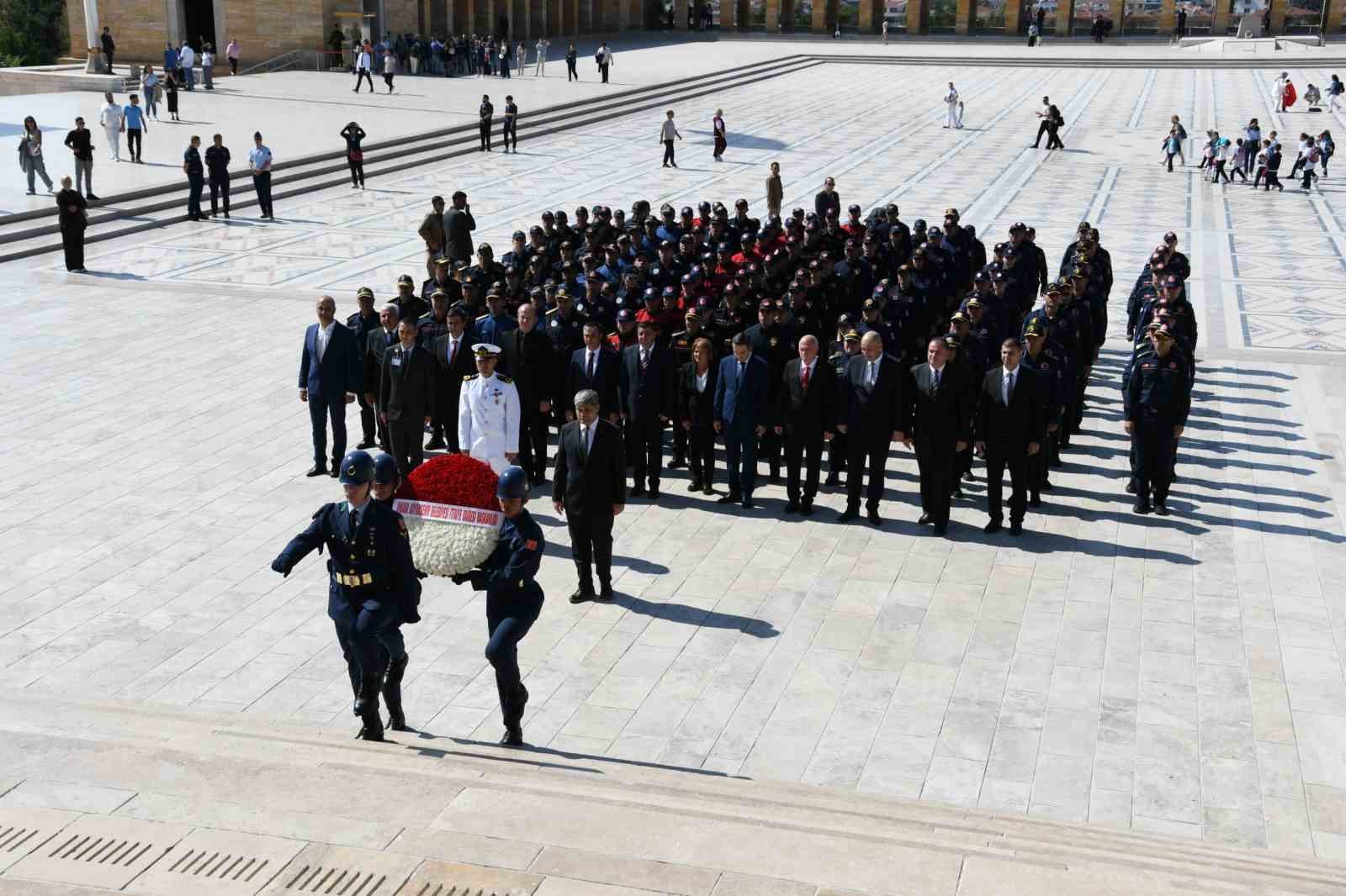 Balıkesir İtfaiyesinden Anıtkabir ziyareti
