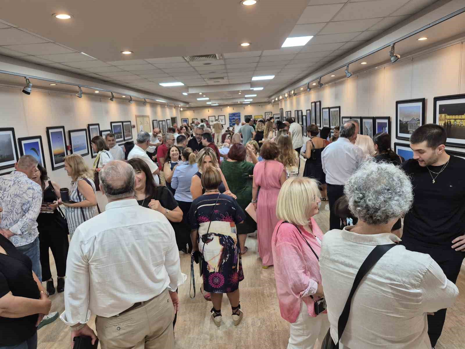 Sanatın iyileştirici g&uuml;c&uuml; Başkent &Uuml;niversitesi&rsquo;nde konuşuldu
