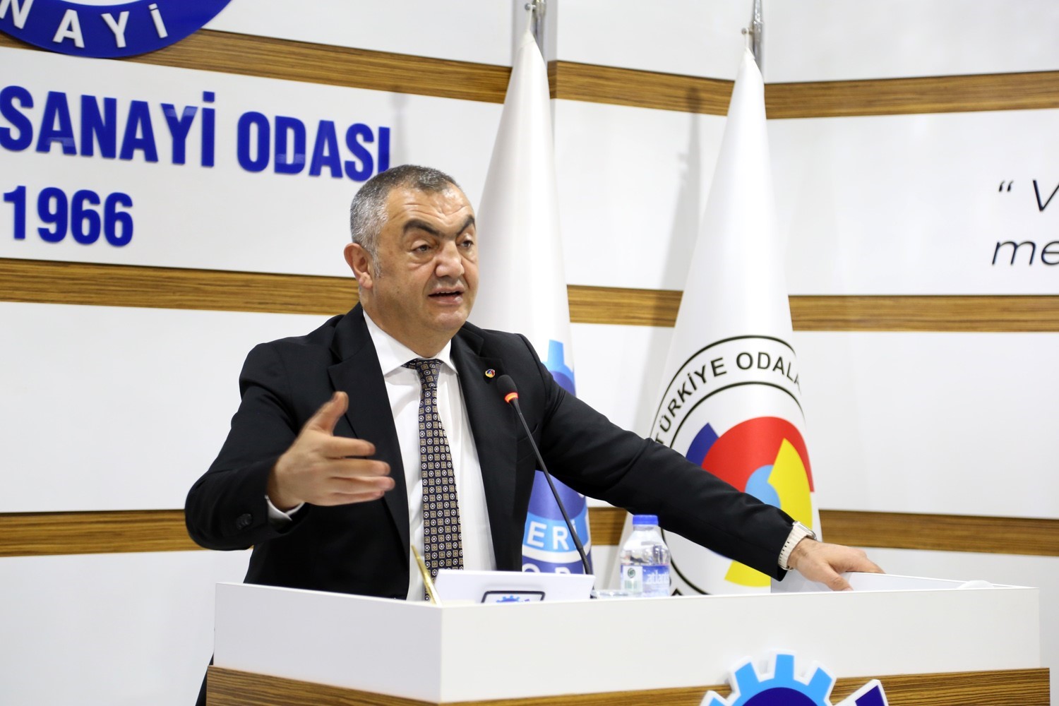 Başkan B&uuml;y&uuml;ksimitci: "B&uuml;y&uuml;menin s&uuml;rd&uuml;r&uuml;lebilir hale gelmesi i&ccedil;in finansmana erişim kolaylaştırılmalı"
