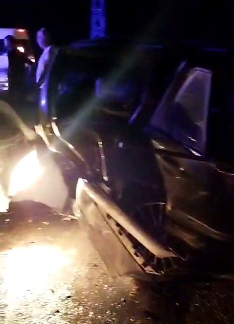 Adıyaman’da iki otomobil çarpıştı: 1 yaralı
