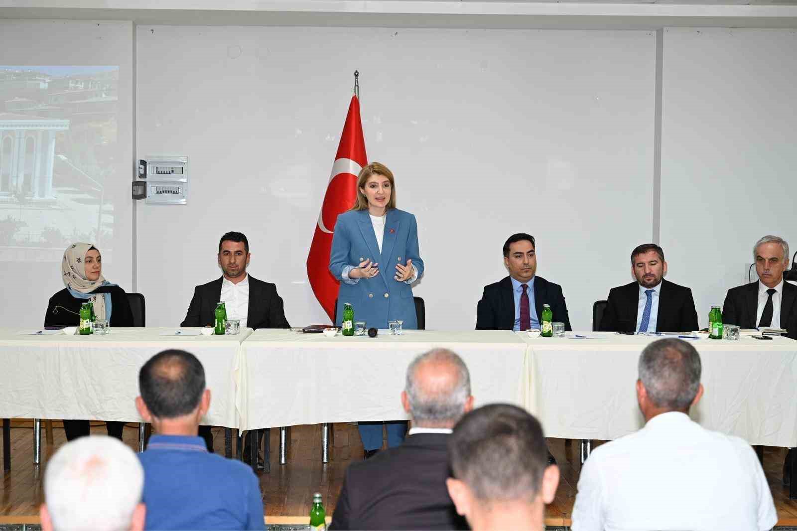 Doğanyol&rsquo;da hizmet buluşması