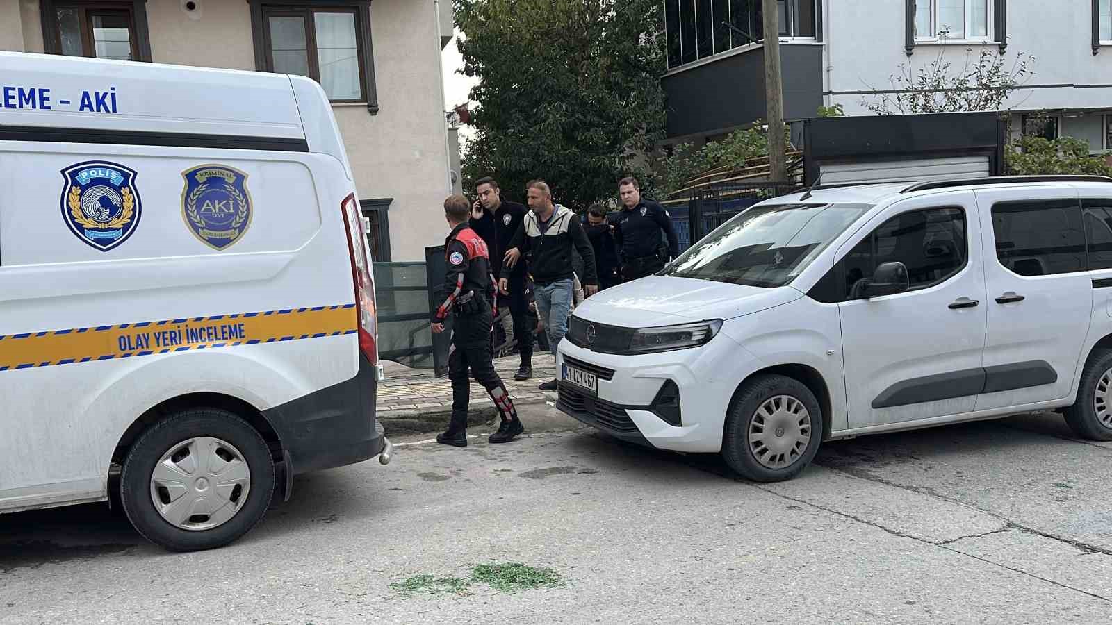 Genç kadın silahla vurularak hayatını kaybetti: Kocası gözaltına alındı
