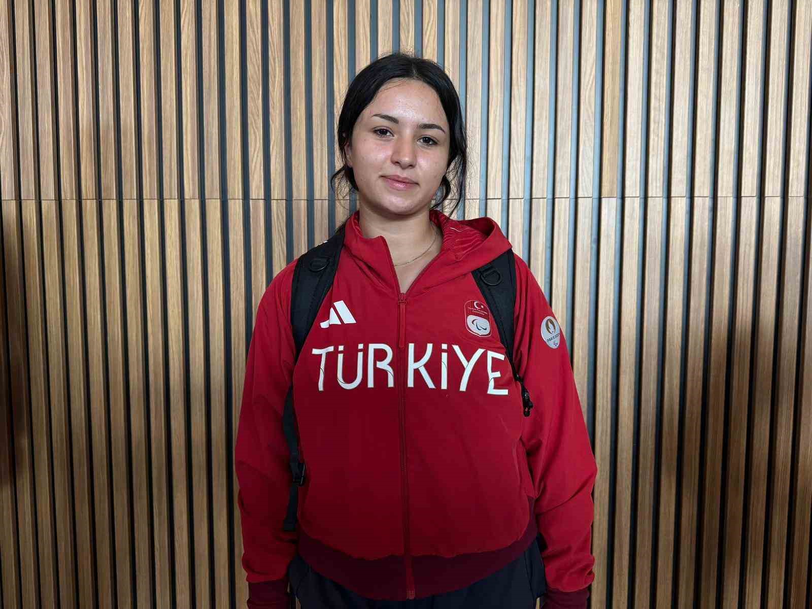 Para Atletizm Milli Takımı sporcuları yurda d&ouml;nd&uuml;
