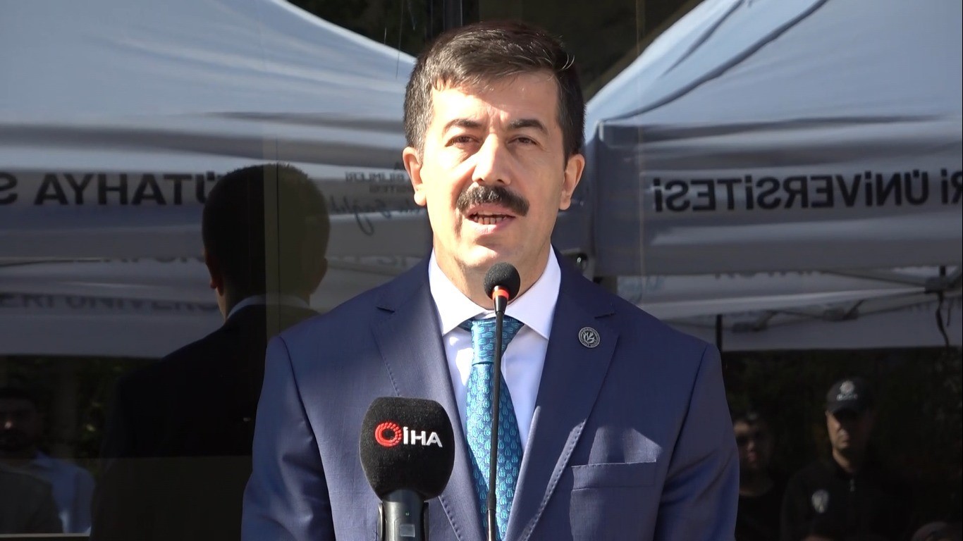 K&uuml;tahya&rsquo;da Sağlıklı Yaşam Fizyoterapi ve Rehabilitasyon Merkezi a&ccedil;ıldı
