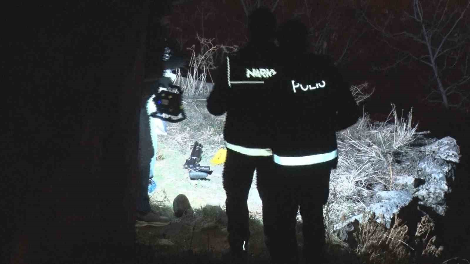 Cinayet zanlısı kardeşler hakim karşısına &ccedil;ıktı
