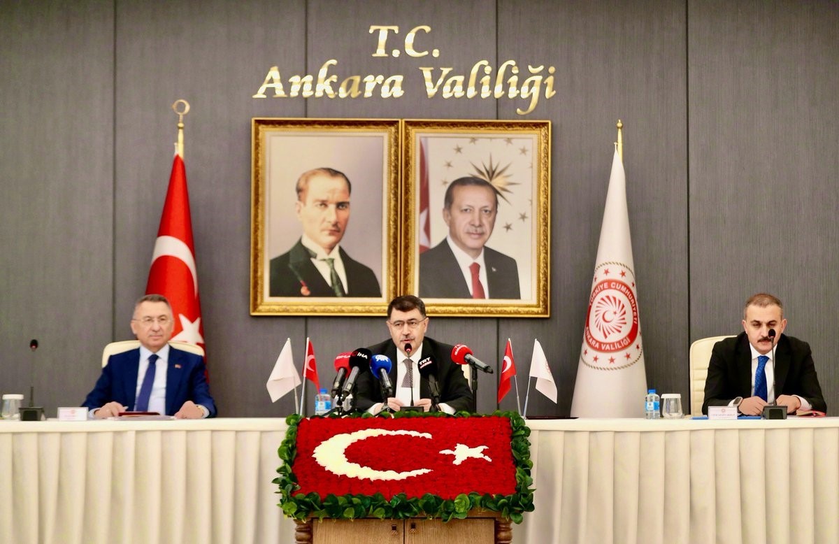 AK Parti Ankara Milletvekili Oktay: "AJet u&ccedil;uşlarını artırma kararı aldı"
