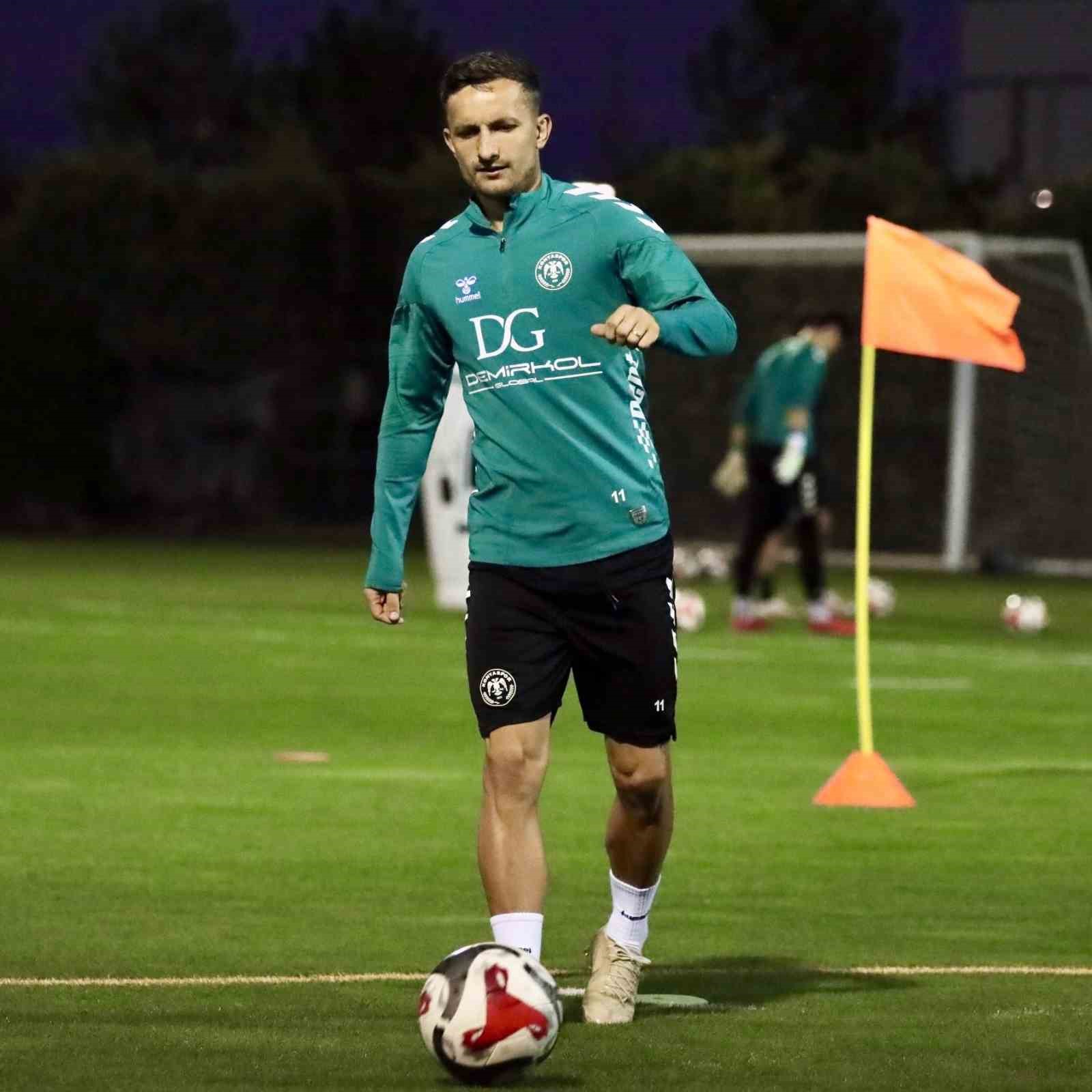 Konyaspor, Kasımpaşa ma&ccedil;ı hazırlıklarına başladı
