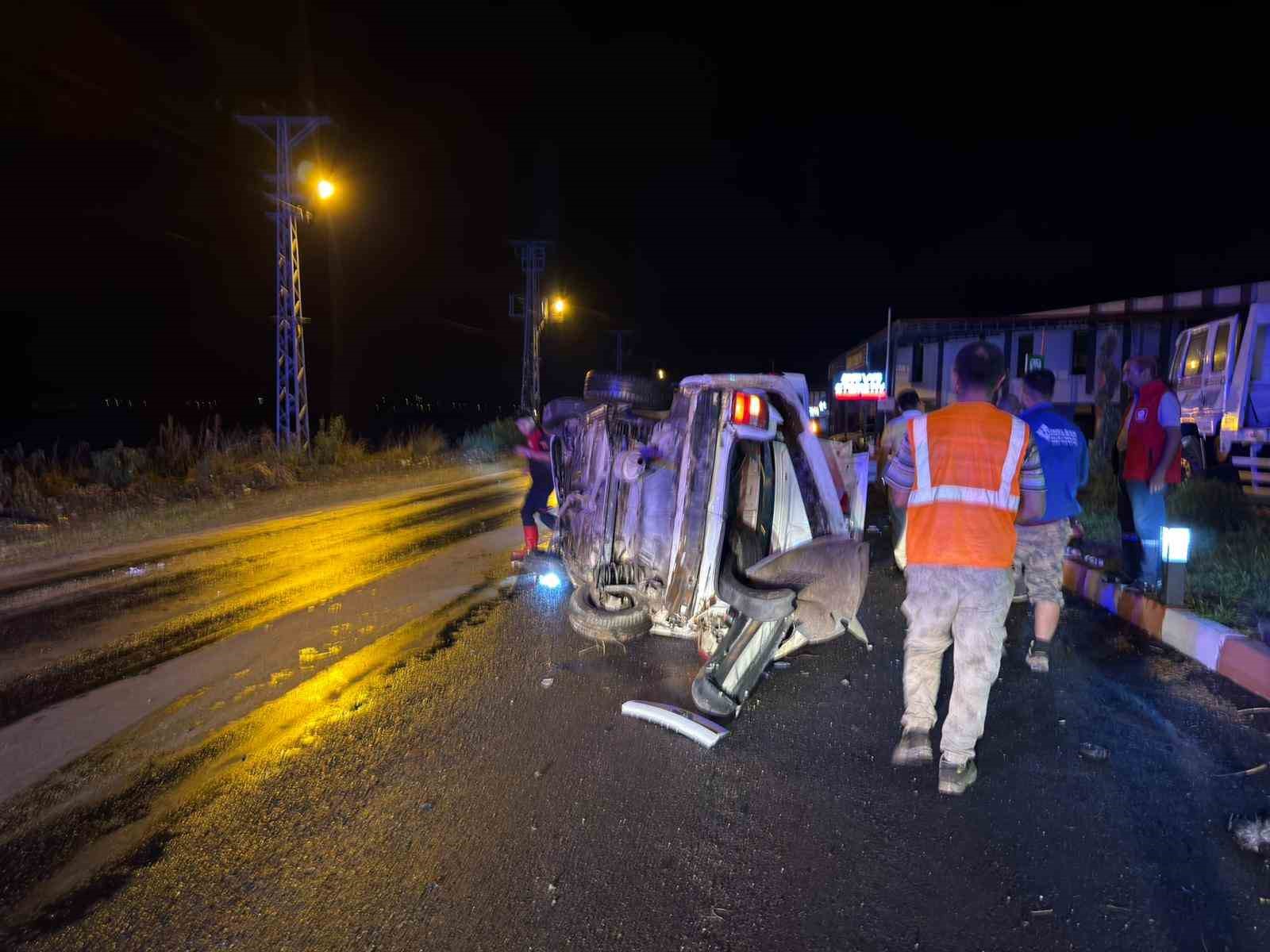 Osmaniye’de otomobil takla attı: 3 yaralı