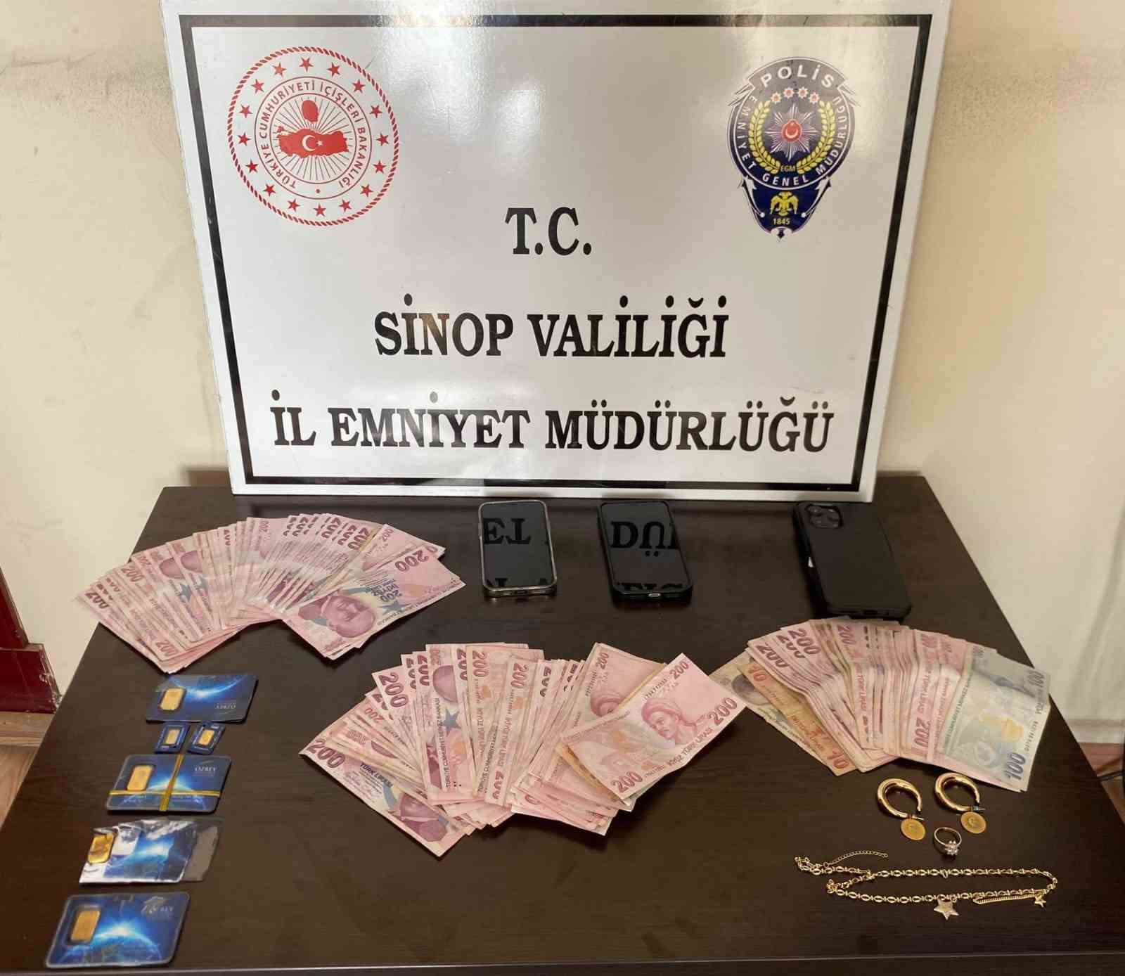 Sinop’ta sahte altın dolandırıcıları yakalandı