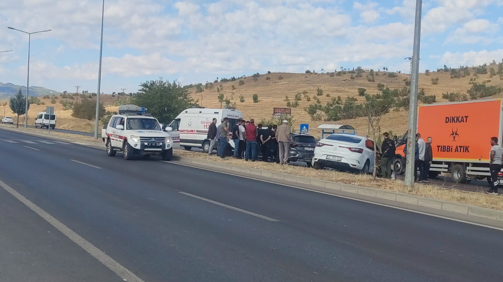 Bing&ouml;l&rsquo;de zincirleme trafik kazası: 4 yaralı
