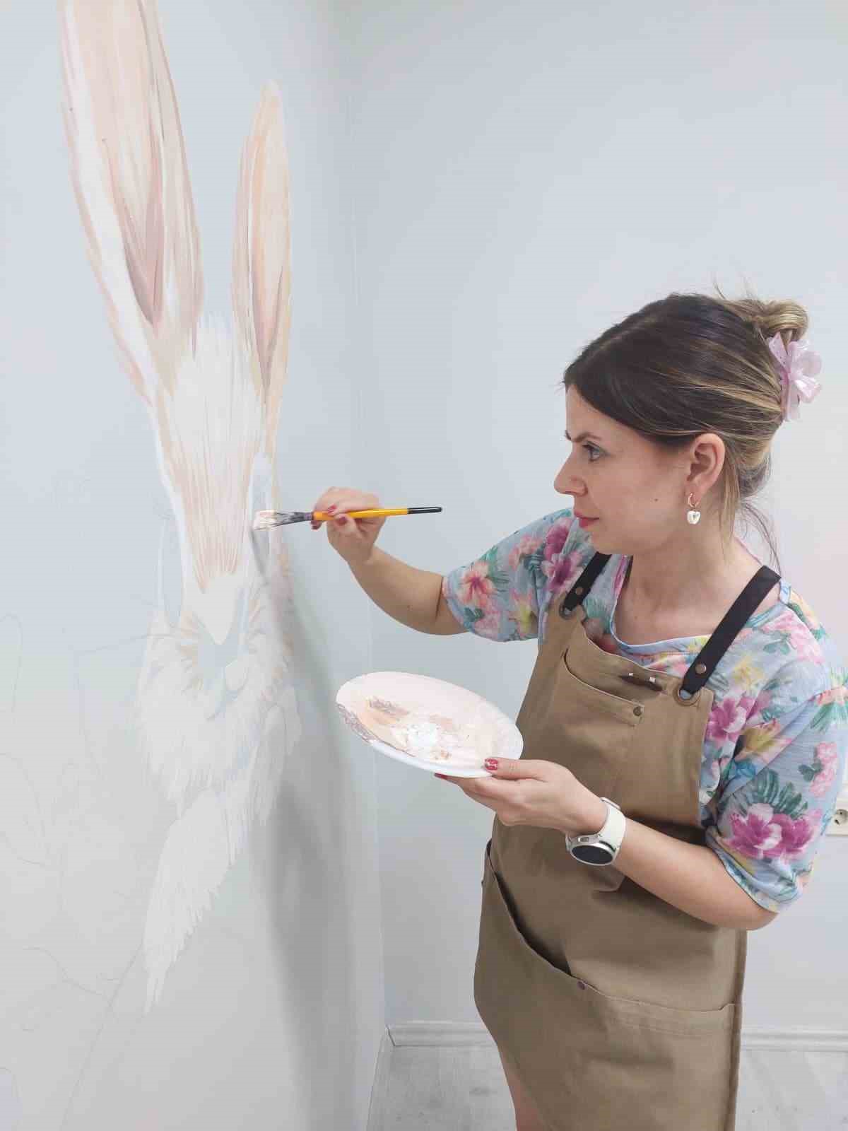 Renkli Düşler Duvar Projesi çocukların hayatına renk kattı