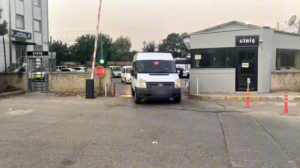 Şanlıurfa merkezli 3 ilde dolandırıcılık operasyonu: 5 tutuklama
