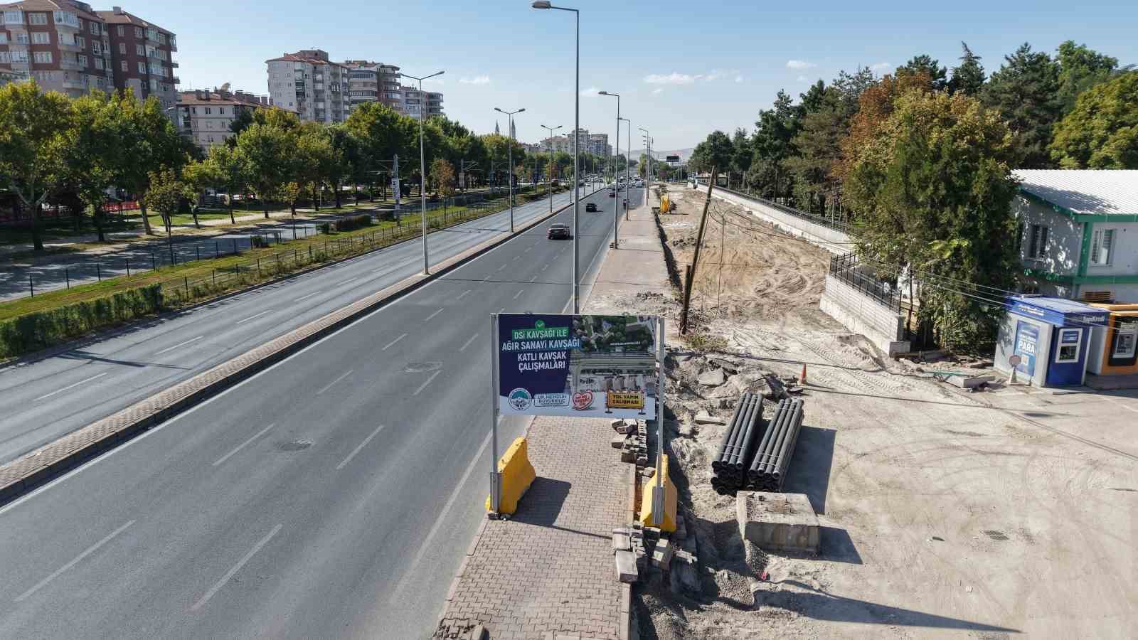 295 milyon TL’lik DSİ-Ağır Sanayi katlı kavşak çalışmalarına başlandı