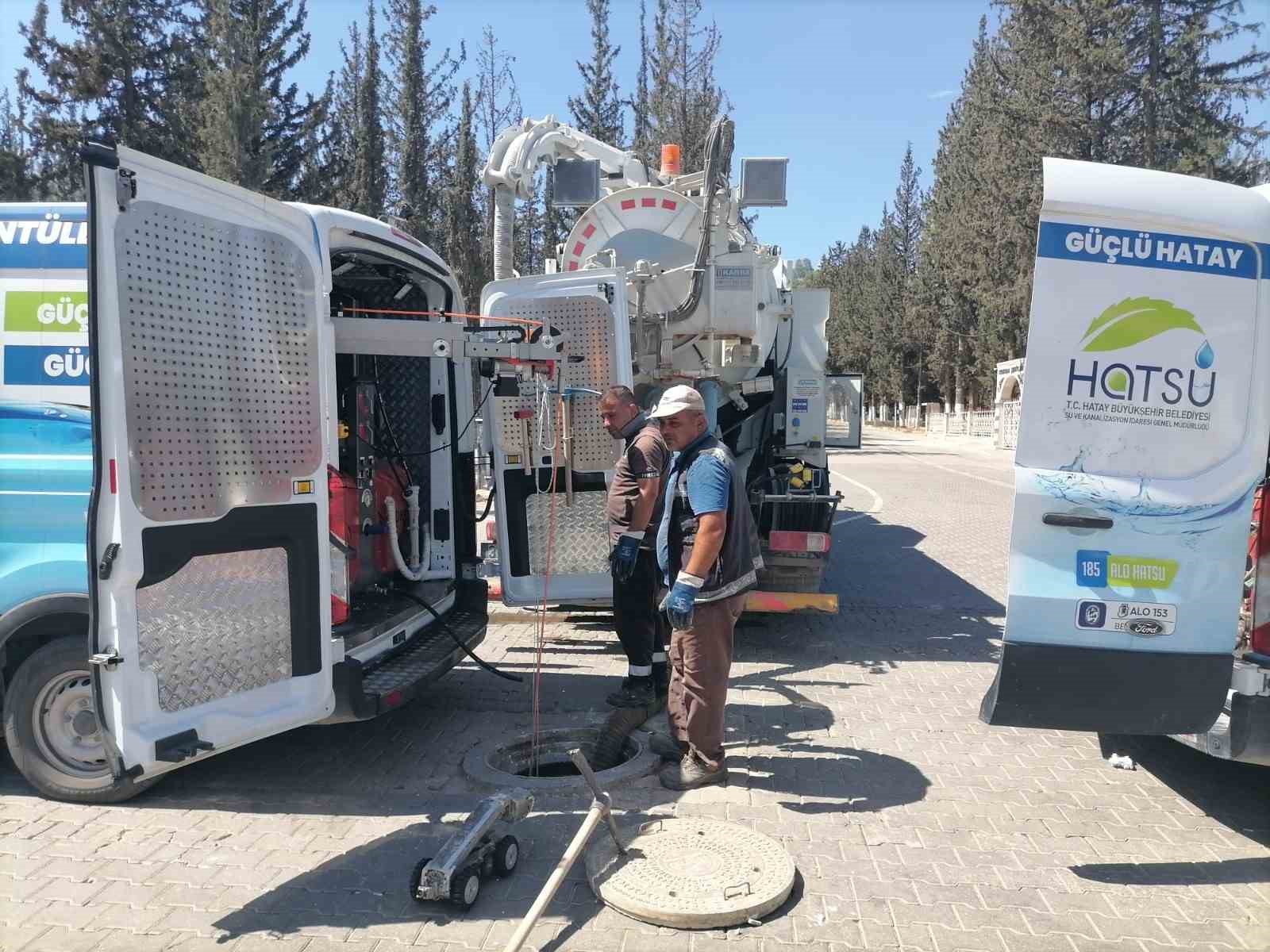 Hatay&rsquo;da kanalizasyon ve yağmur suyu hatlarında yaşanan sorunlar teknolojiyle çözülüyor