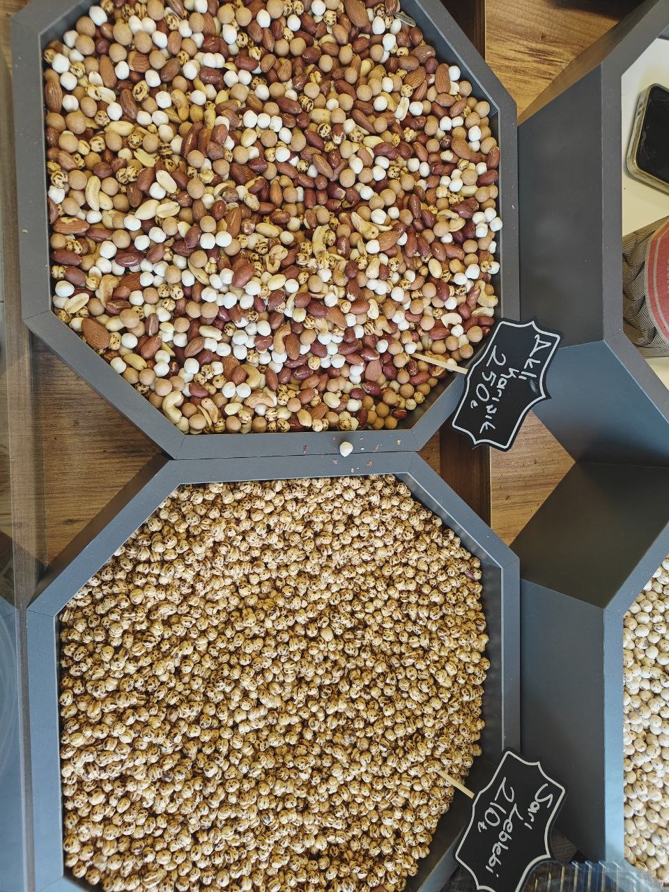 Kuruyemiş fiyatları durdurulamıyor
