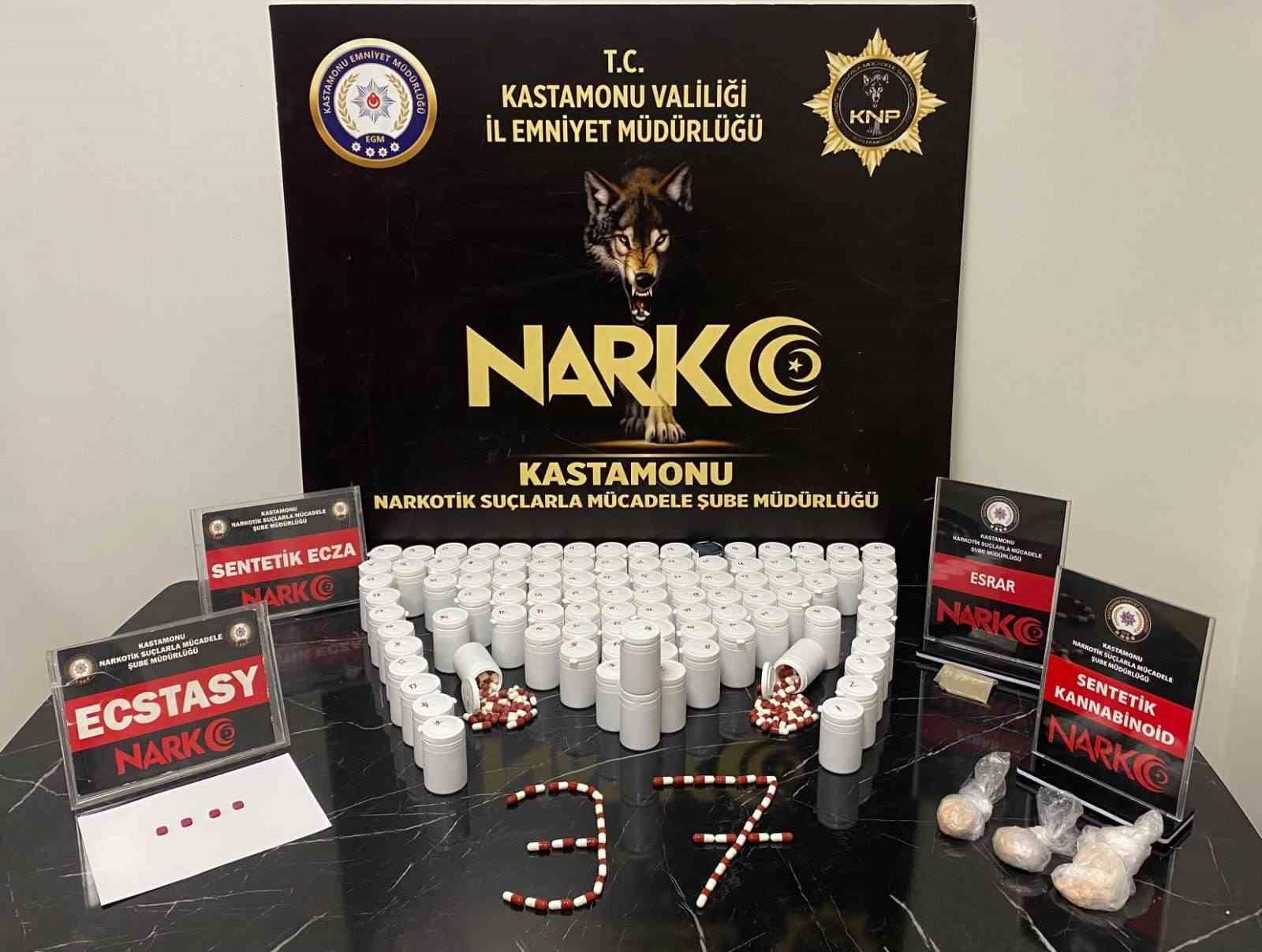 Kastamonu’da uyuşturucu maddeyle yakalanan 2 kişi tutuklandı