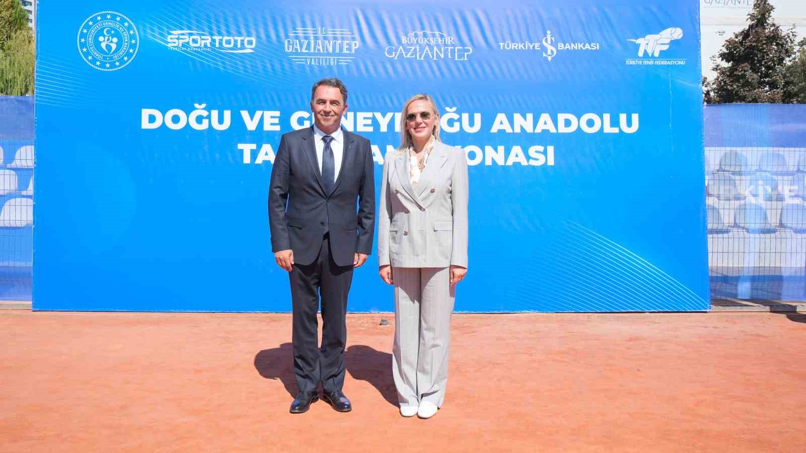 Teniste "Doğu ve Güneydoğu Anadolu Takım Şampiyonası" heyecanı