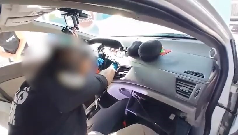 Elazığ&rsquo;da uyuşturucu operasyonu: 8 ş&uuml;pheli tutuklandı
