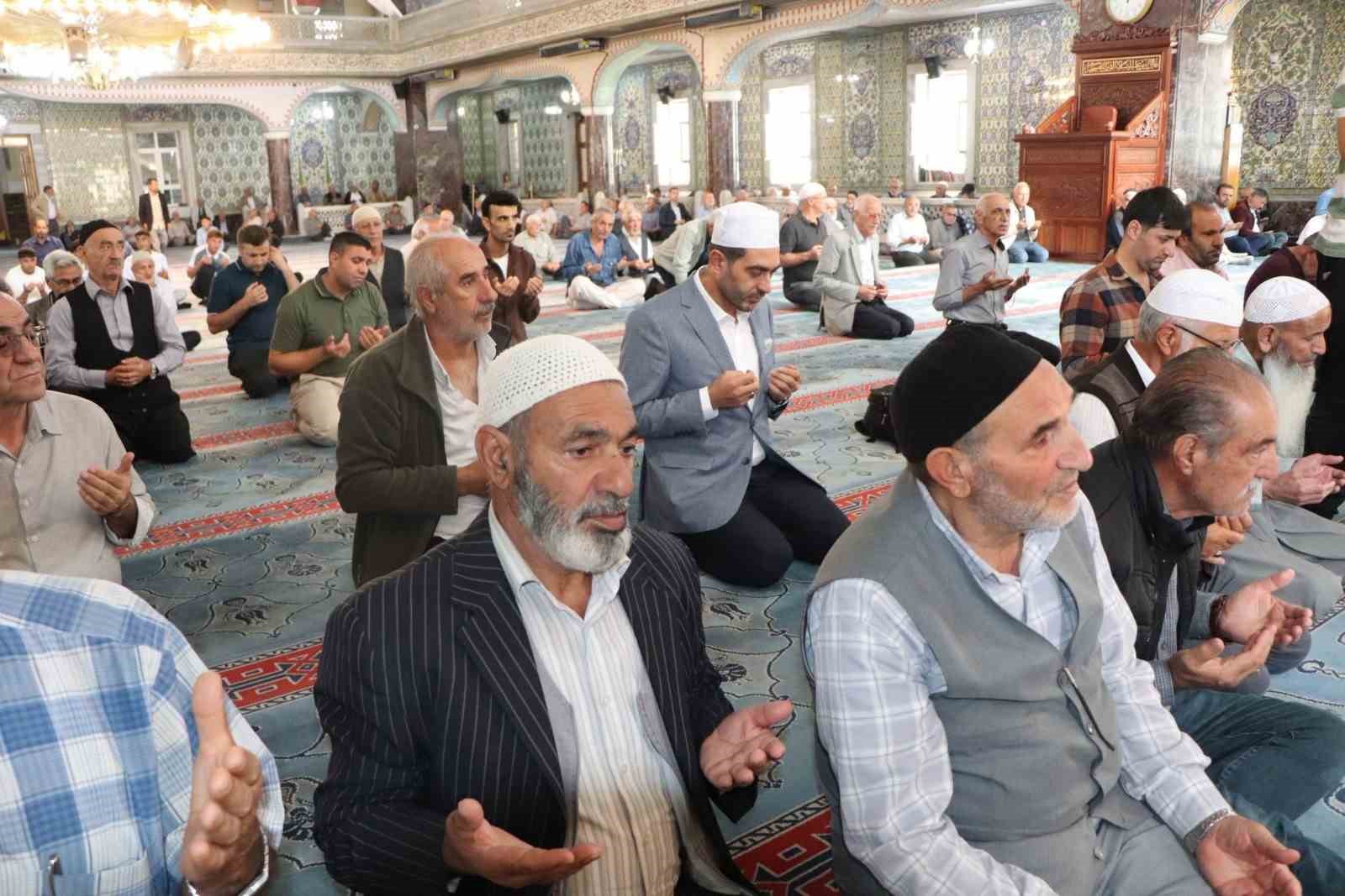 Elazığ&rsquo;da Camiler ve Din G&ouml;revlileri Haftası
