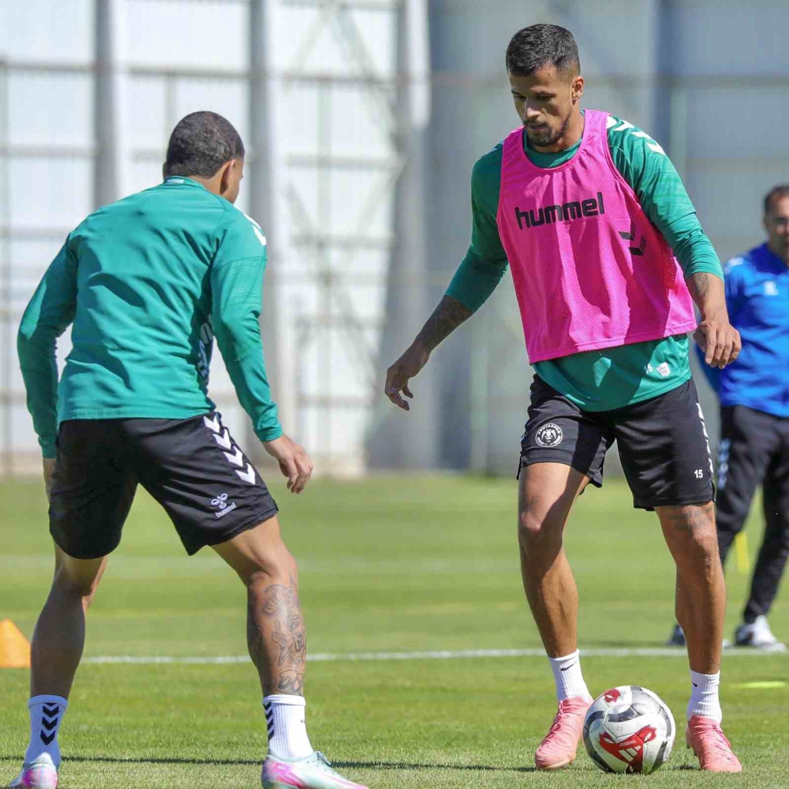 Konyaspor, Kasımpaşa maçının hazırlıklarını sürdürdü