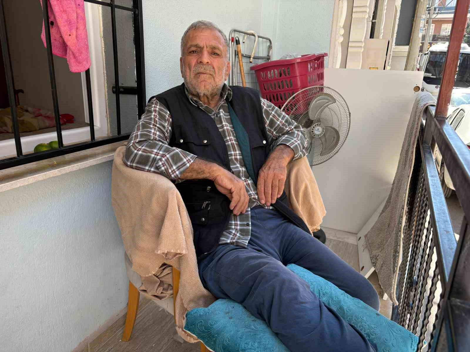 Ağlayarak yardım istemişti: Ayağı ampute edilen Muzaffer Amca protez i&ccedil;in destek bekliyor
