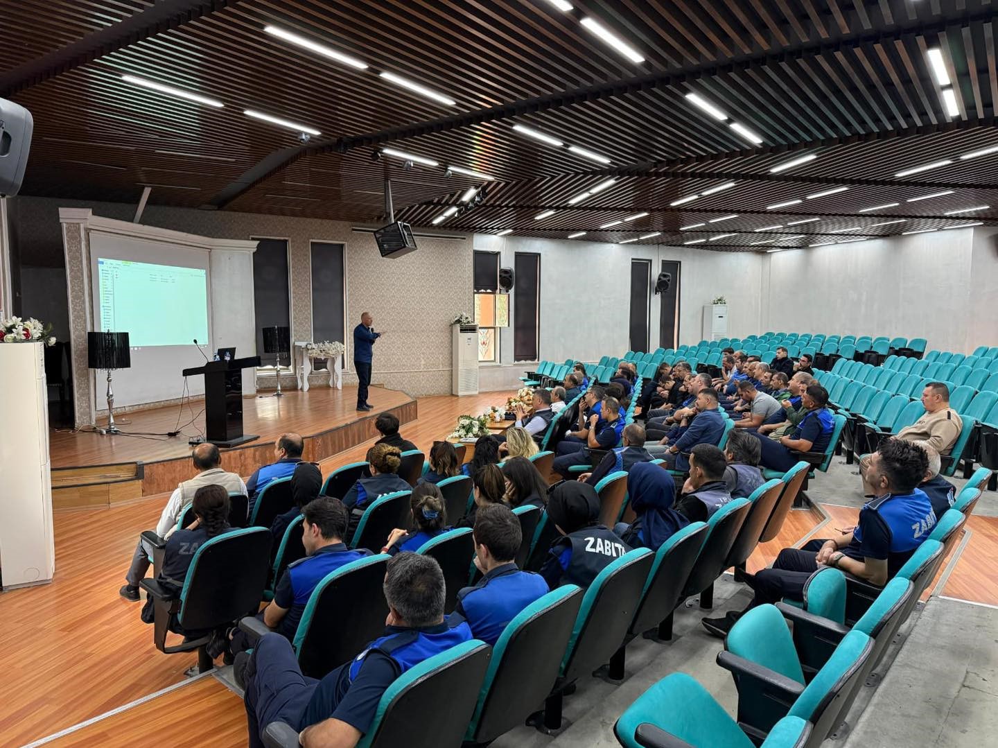 Zabıta personeline "İletişim Becerileri ve Öfke Kontrolü Eğitimi" verildi