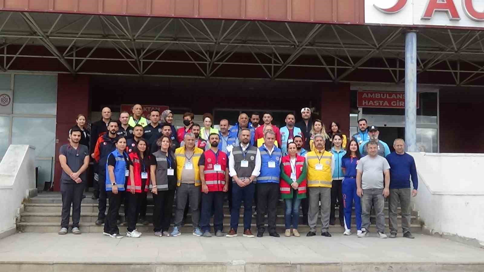 Kars’ta HAP tatbikatı gerçeğini aratmadı