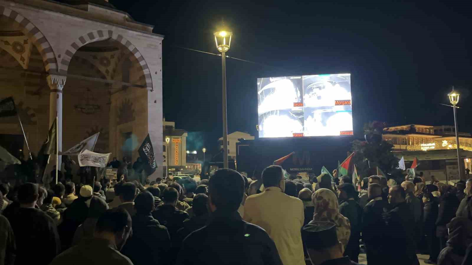 Konya’da İsrail’in Küresel Sumud Filosuna saldırısı protesto edildi