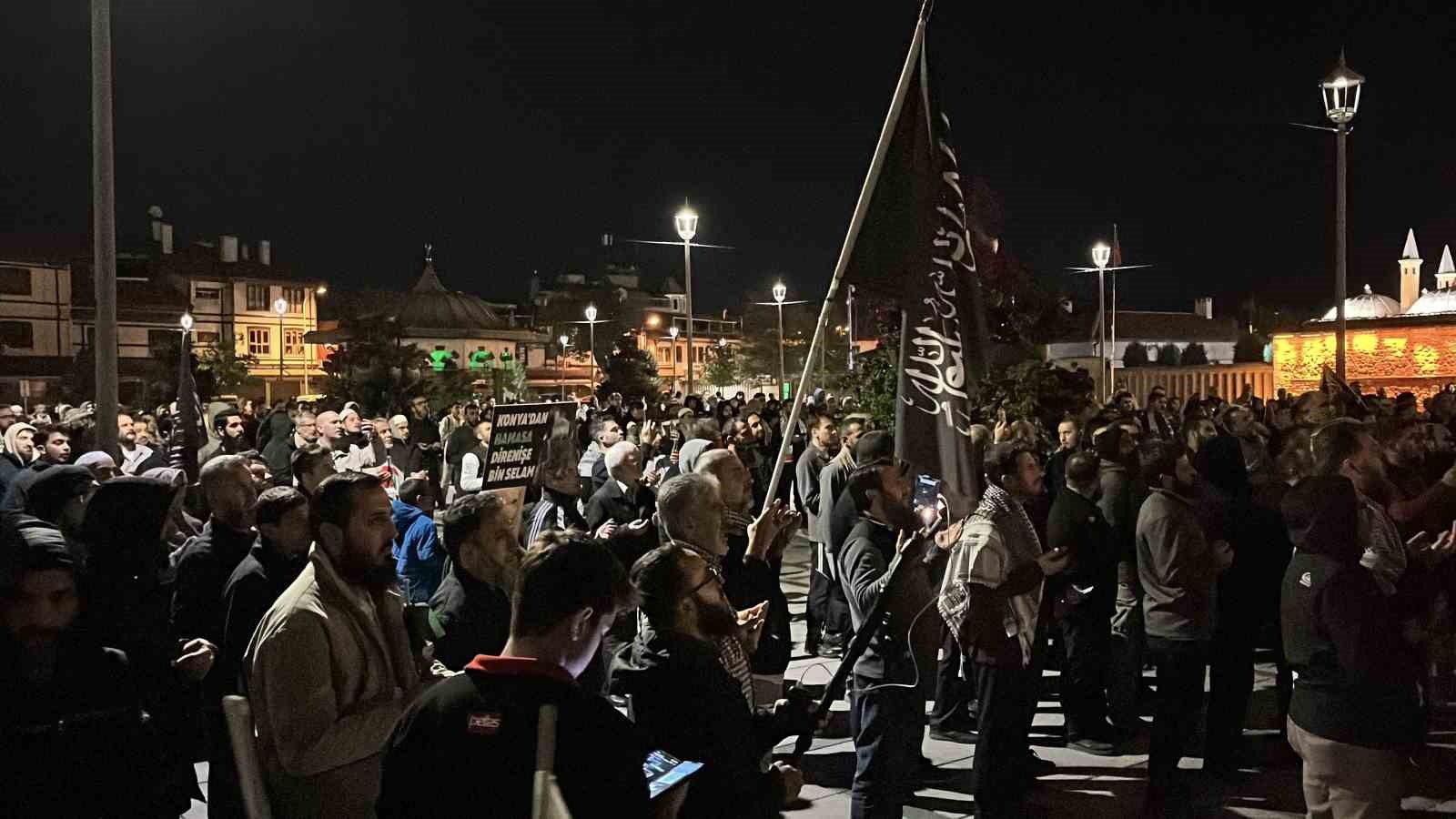 Konya&rsquo;da İsrail&rsquo;in K&uuml;resel Sumud Filosuna saldırısı protesto edildi
