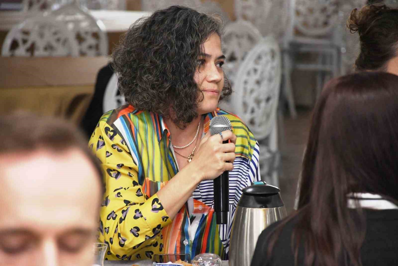 T&uuml;rkiye Y&uuml;zyılı Maarif Modeli &ccedil;er&ccedil;evesinde y&uuml;r&uuml;t&uuml;len &ccedil;alışmalar değerlendirildi
