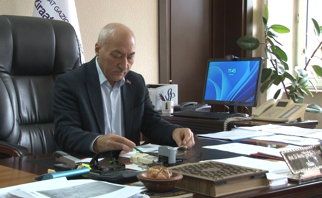 Prof. Dr. Gerçekcioğlu: "Meyvecilikte çiçeklenme kimyasallarla ertelenemez"