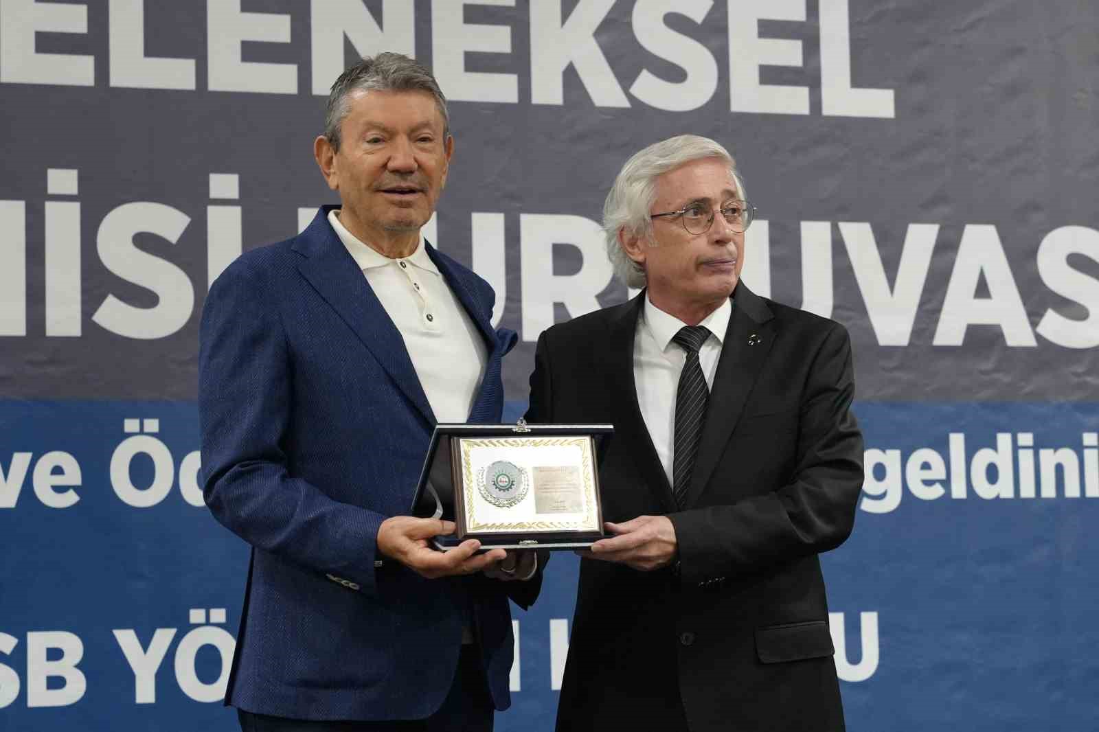 Denizli OSB 6. Masa Tenisi Turnuvası şampiyonları belli oldu
