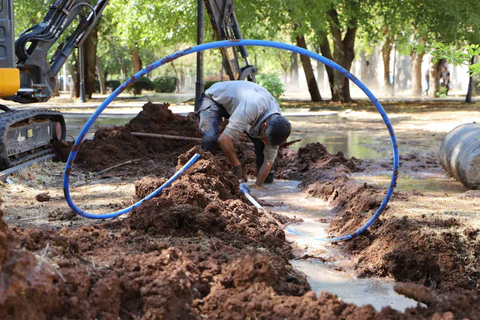 Sur dipleri güzelleştiriliyor