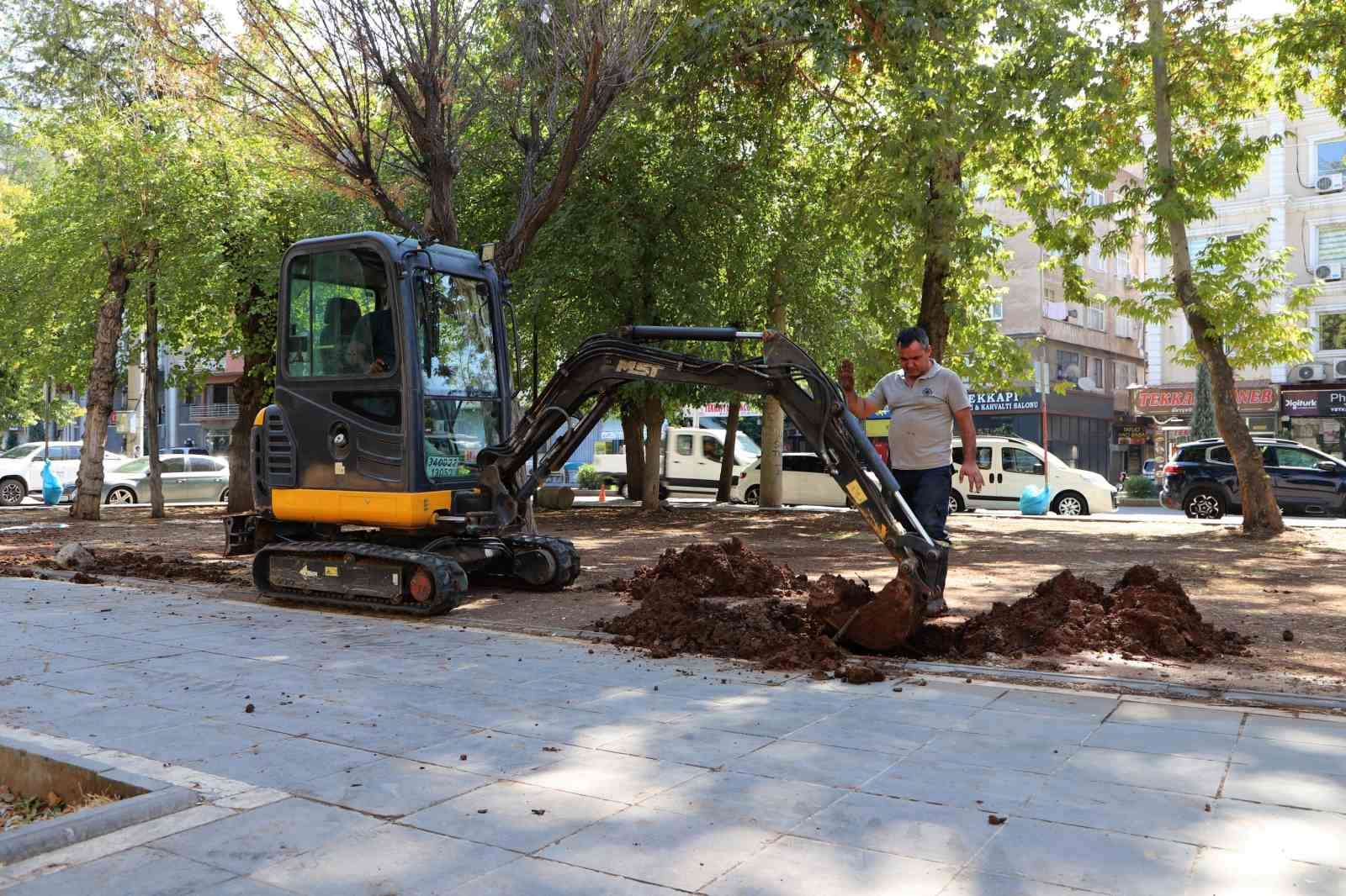 Sur dipleri g&uuml;zelleştiriliyor
