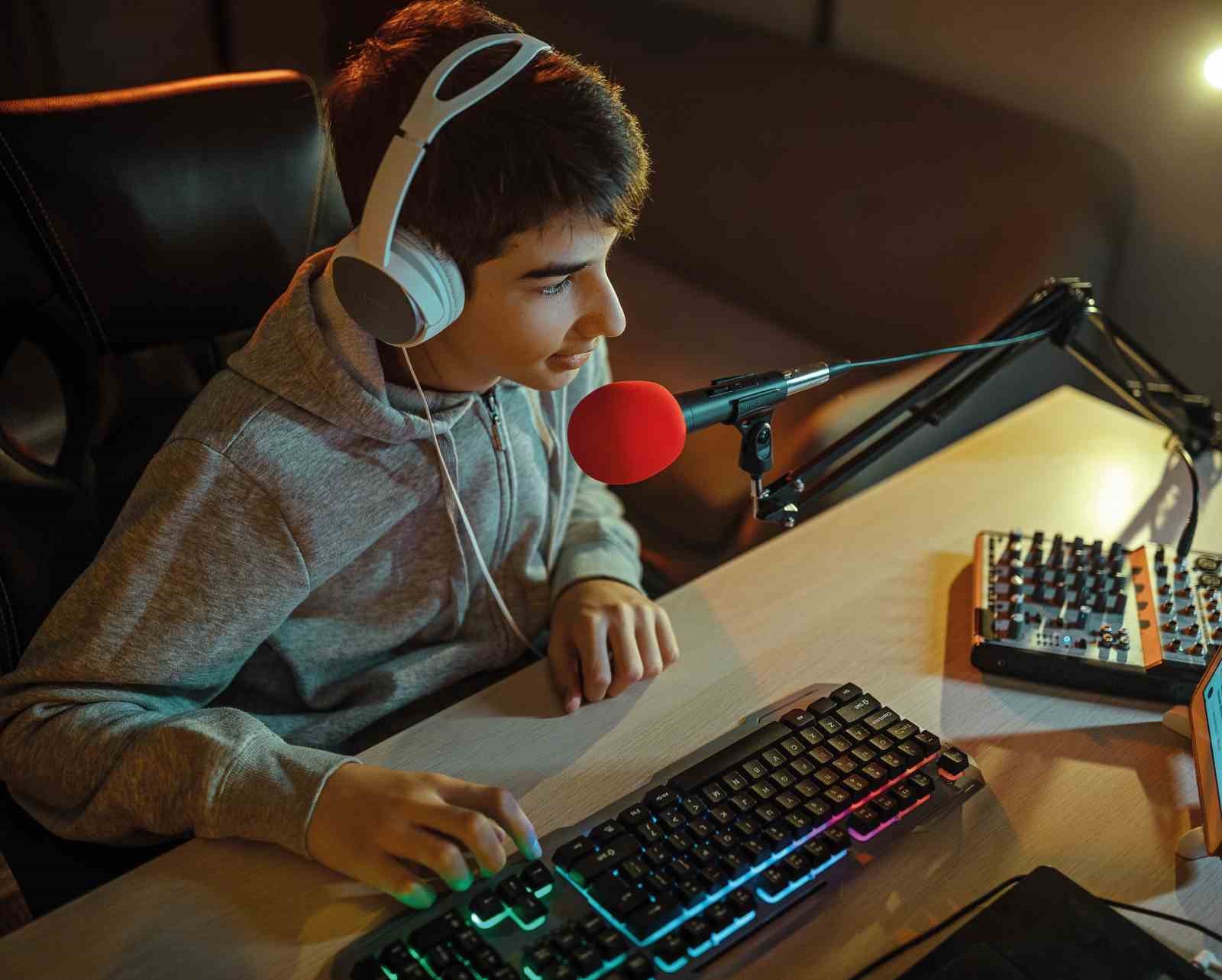 Fiber genişbantta gecikmeyi ortadan kaldıran teknoloji canlı olarak test edildi