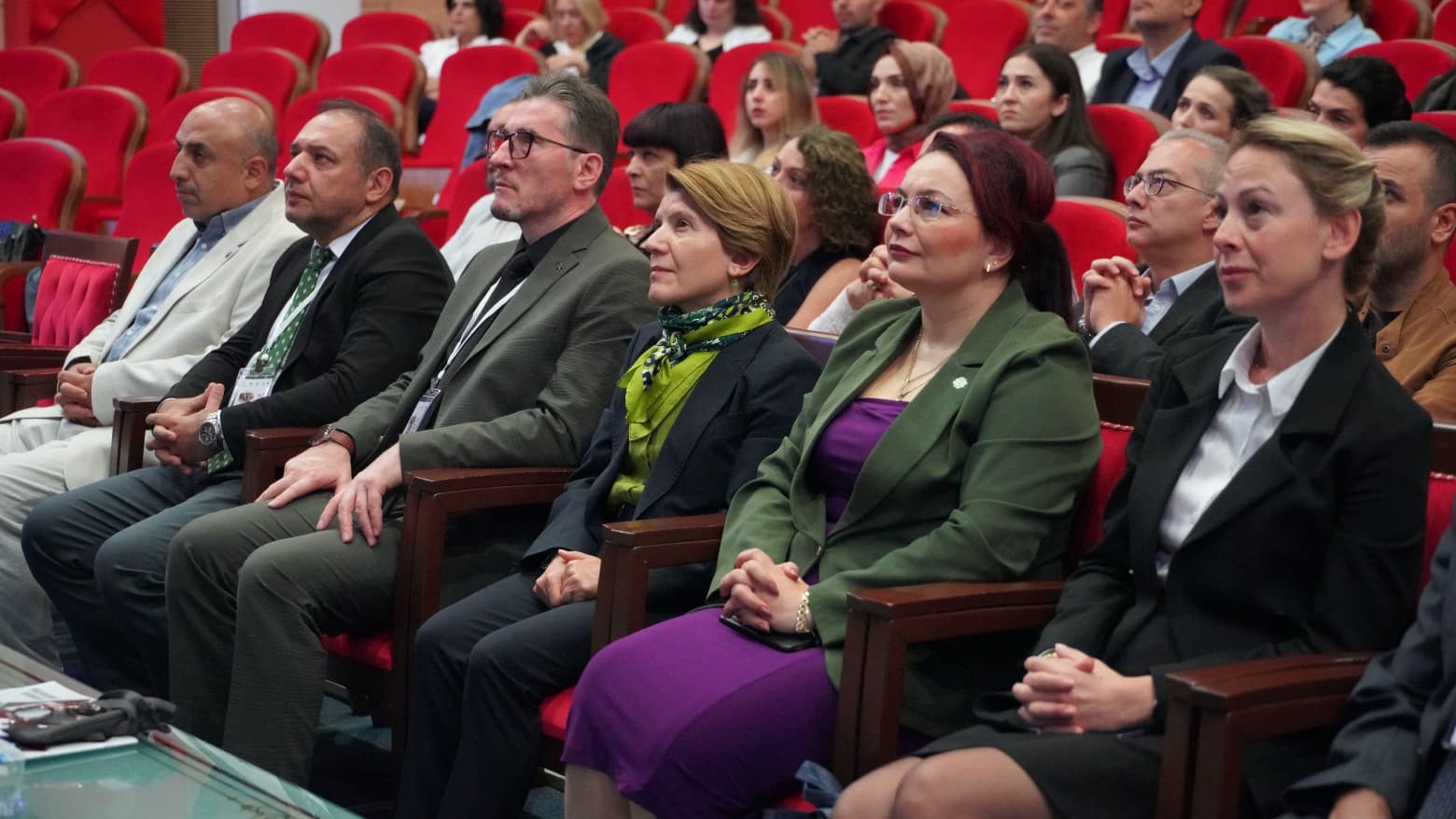 Orta&ccedil;ağ ve T&uuml;rk D&ouml;nemi Sempozyumunda 270 bildiri sunuldu
