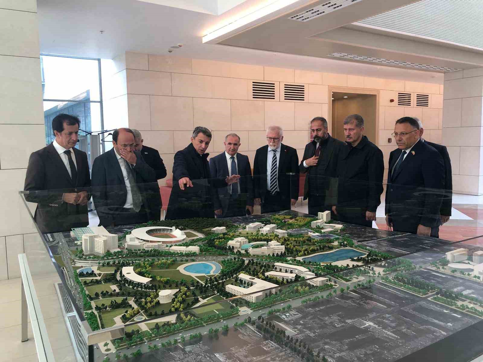 Rekt&ouml;r Hamdullah Şevli, Azerbaycan&rsquo;da resmi temaslarda bulundu
