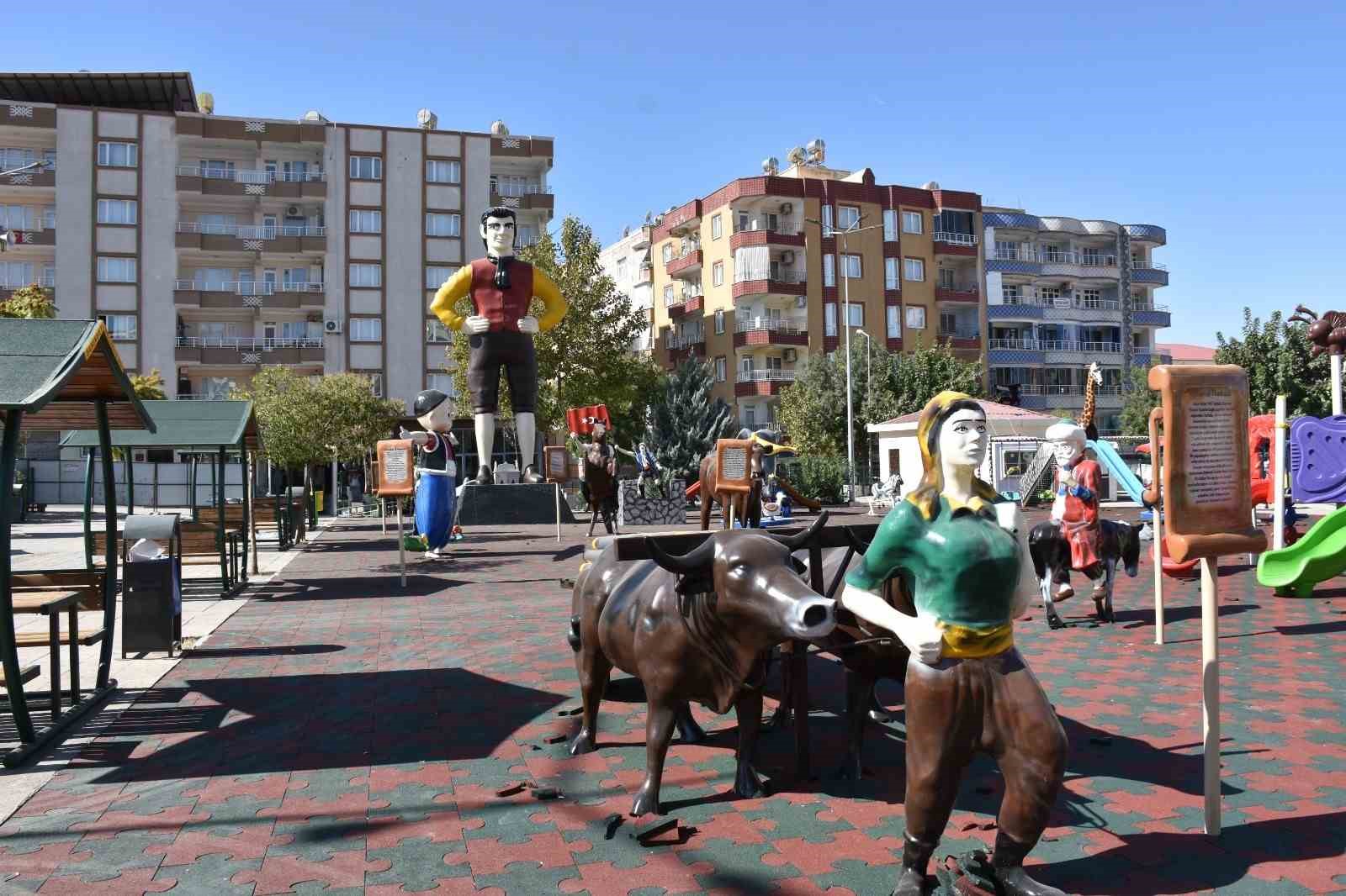 Siirt&rsquo;te Şahinbey &Ccedil;ocuk D&uuml;nyası Parkı yenileniyor
