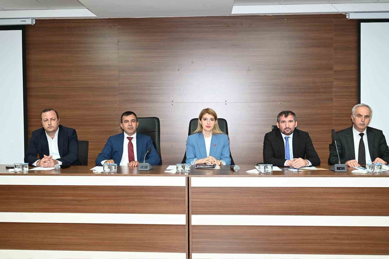 &Ouml;lmeztoprak&rsquo;tan yatırım ve hizmette kararlılık vurgusu
