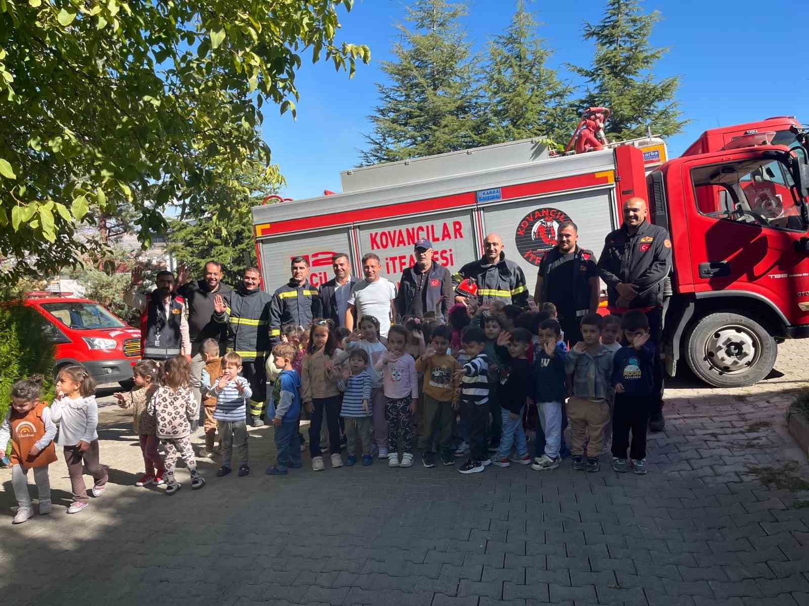 Elazığ&rsquo;da &lsquo;İtfaiye Haftası&rsquo; etkinleri s&uuml;r&uuml;yor
