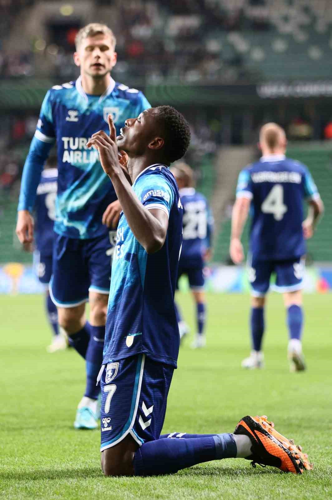 UEFA Konferans Ligi: Legia Varşova: 0 - Samsunspor: 1 (Ma&ccedil;ı devam ediyor)
