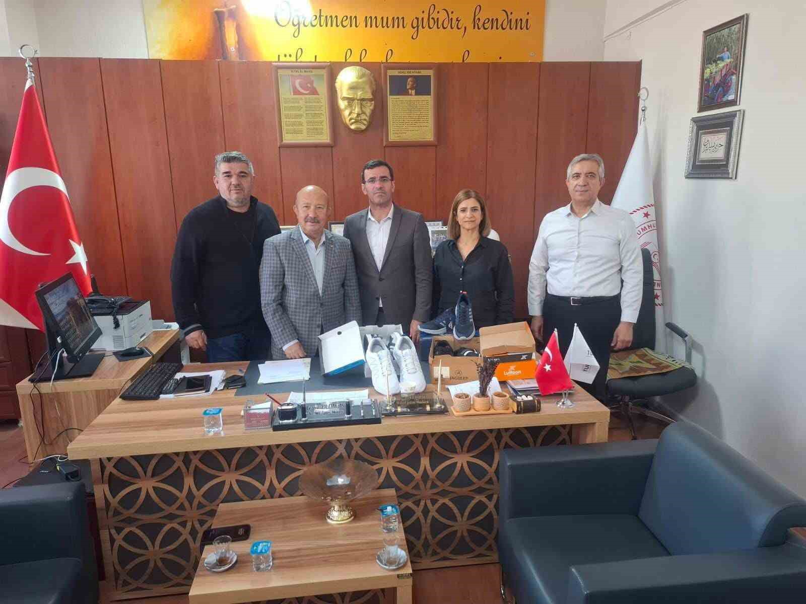 ATSO’dan eğitime geleneksel destek