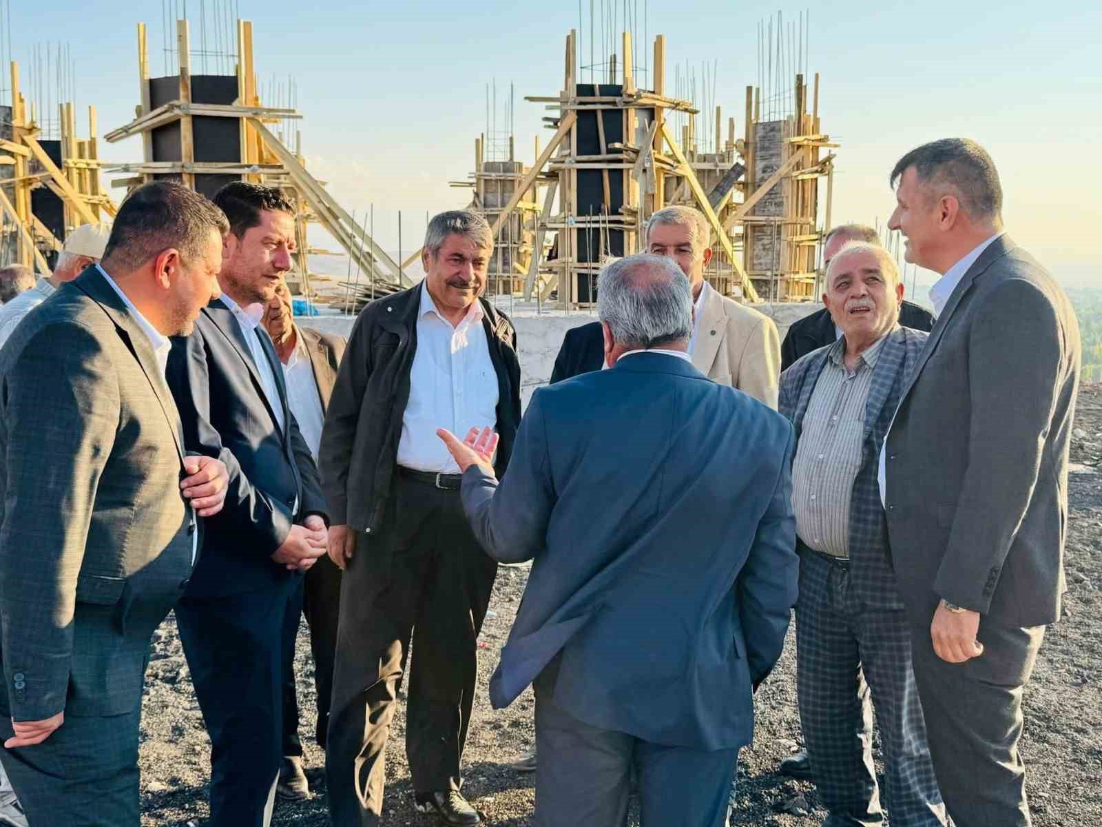 Patnos&rsquo;ta seyir tepesi &ccedil;alışmaları yerinde incelendi
