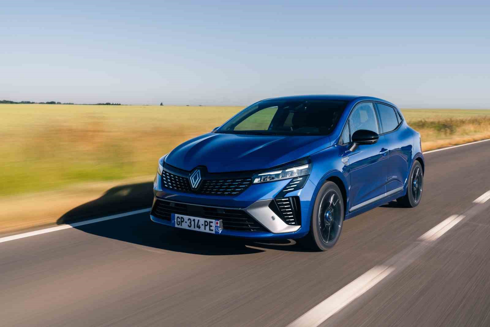 Renault Eyl&uuml;l&rsquo;de 11 bin 529 adet satışla en &ccedil;ok satan marka oldu
