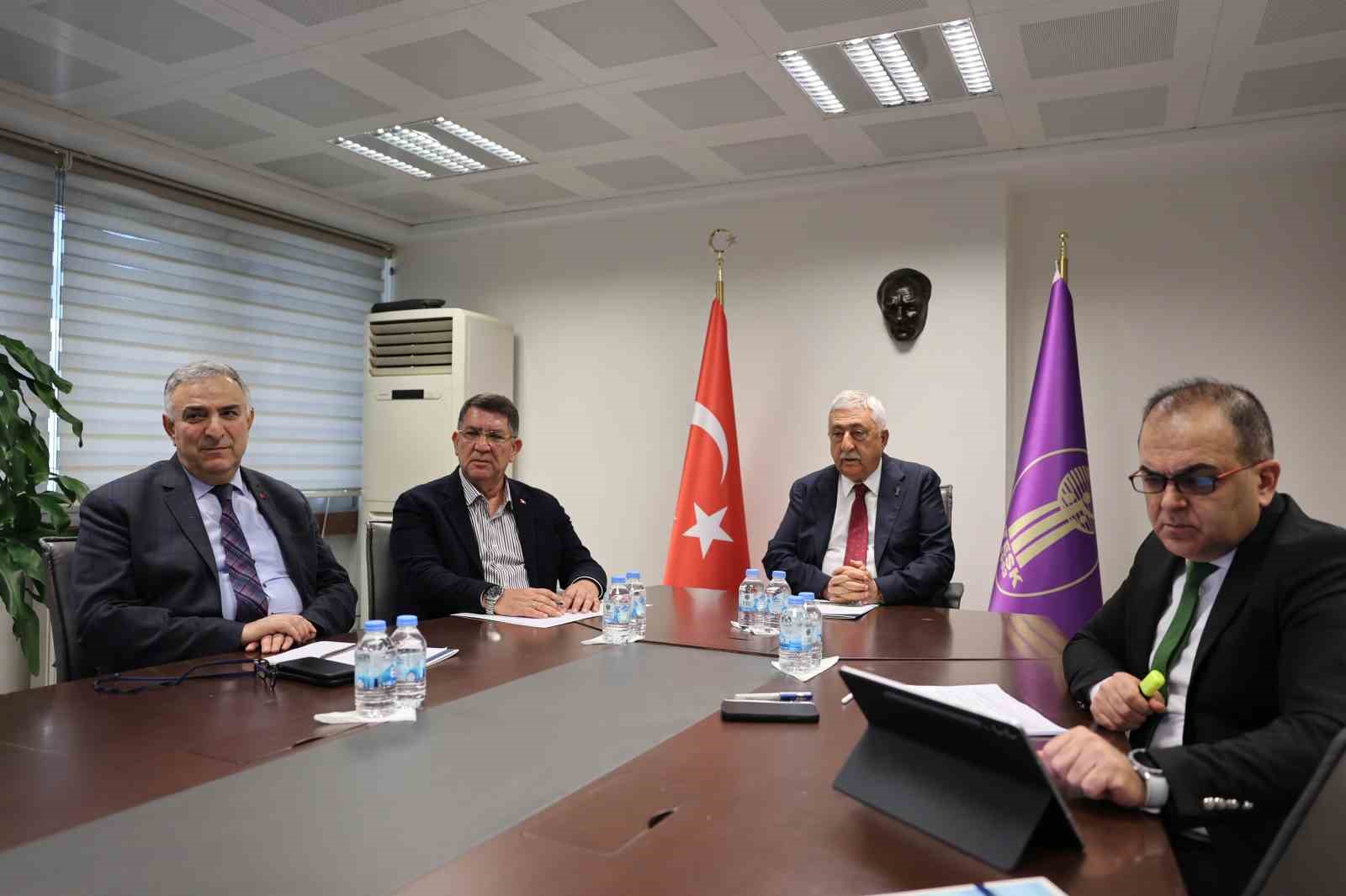 TESK Başkanı Paland&ouml;ken: "Adil bir piyasa d&uuml;zenine ihtiya&ccedil; var"
