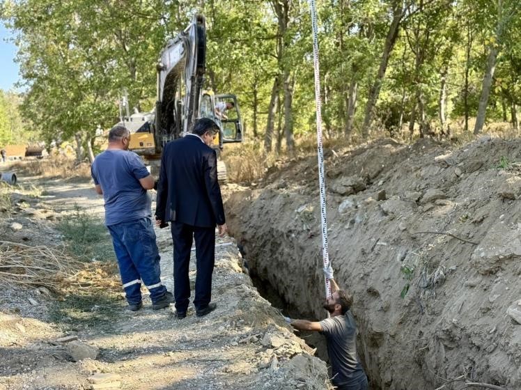 S&ouml;ğ&uuml;t&rsquo;te kanalizasyon altyapısı yenileniyor
