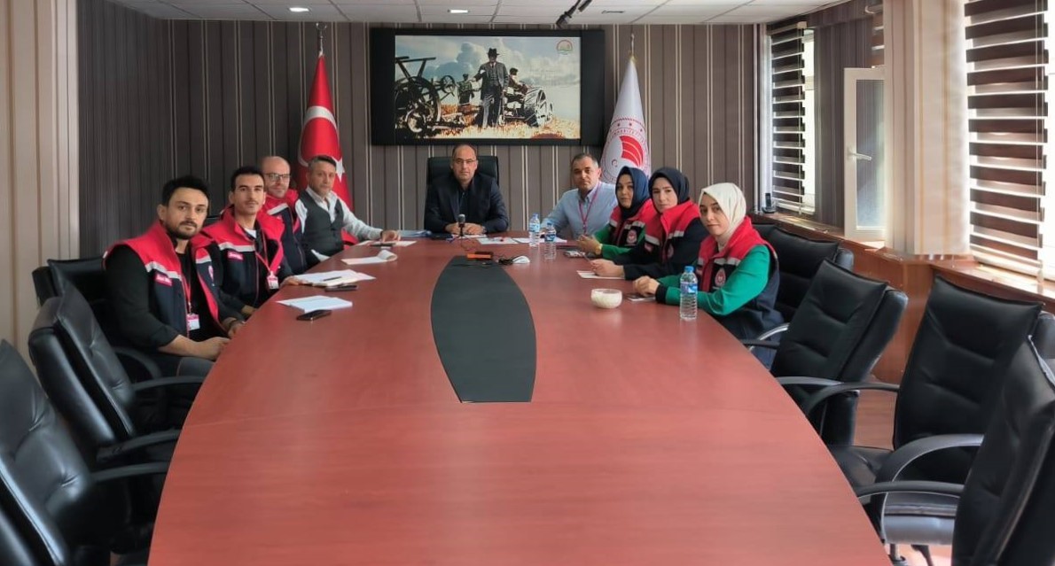 Bayburt&rsquo;ta tarım ve hayvancılık &ccedil;alışmaları masaya yatırıldı
